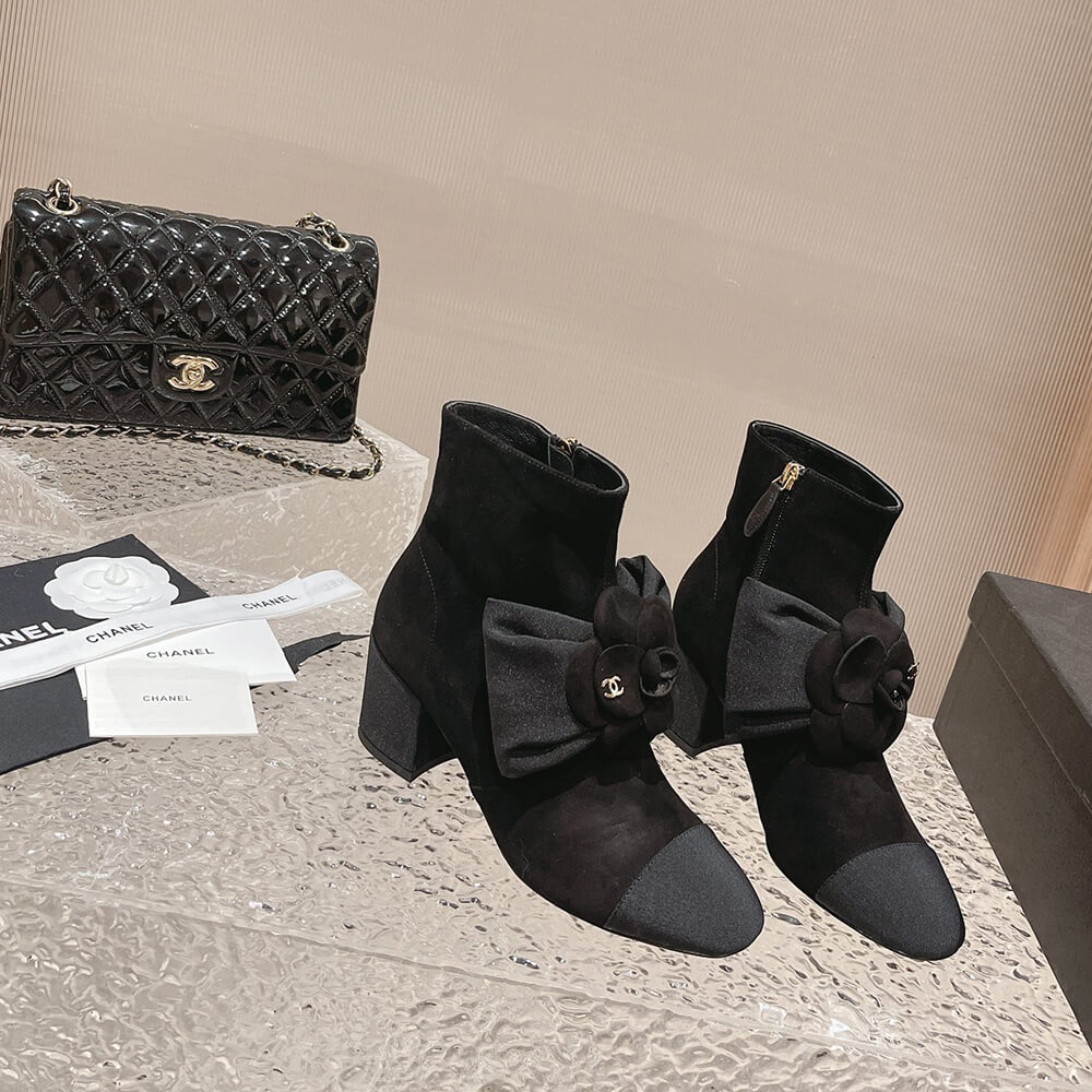 Ch**el SHORT BOOTS