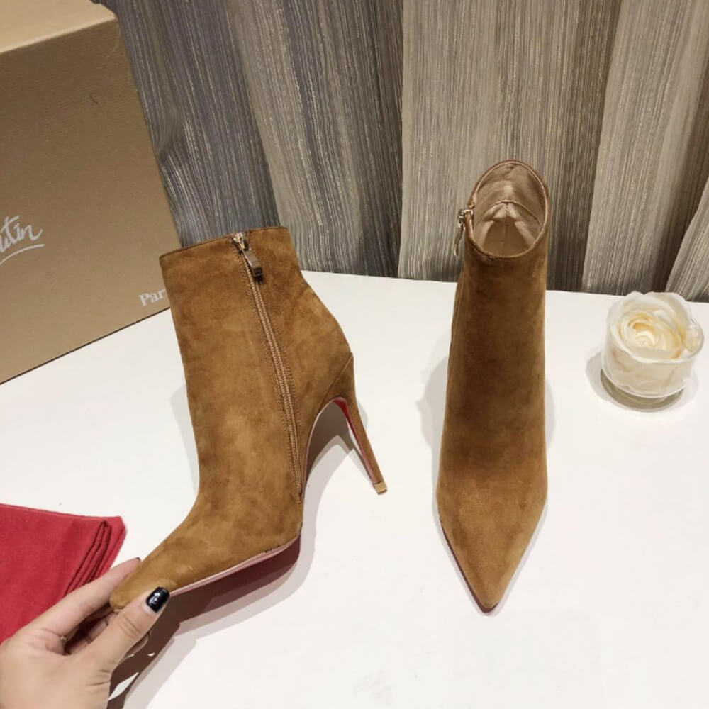 Chr1st1an Louboutin So Kate Booty (100 mm)
