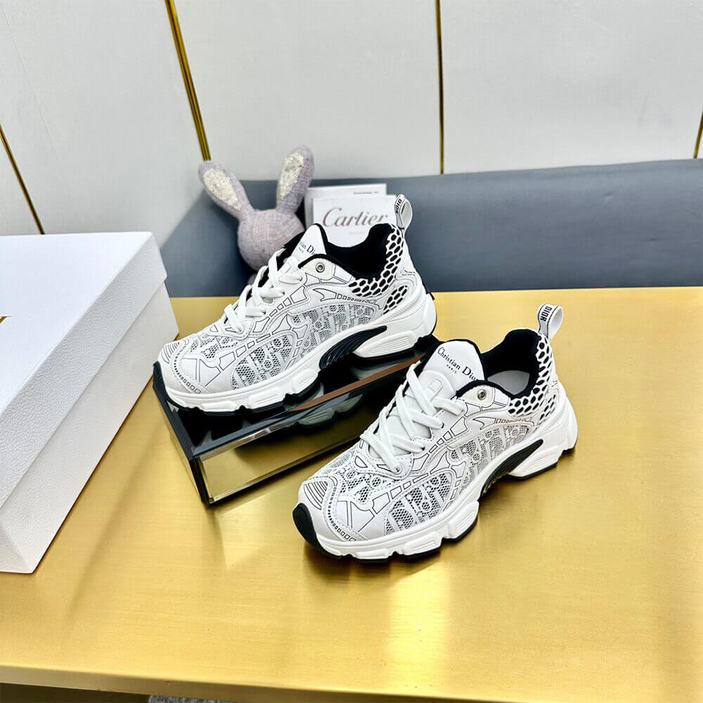 Chr1st1an D10r Vibe Sneaker