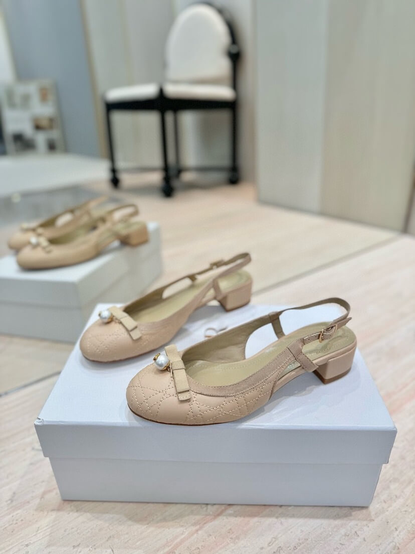 D10r Ballet Slingback Pump