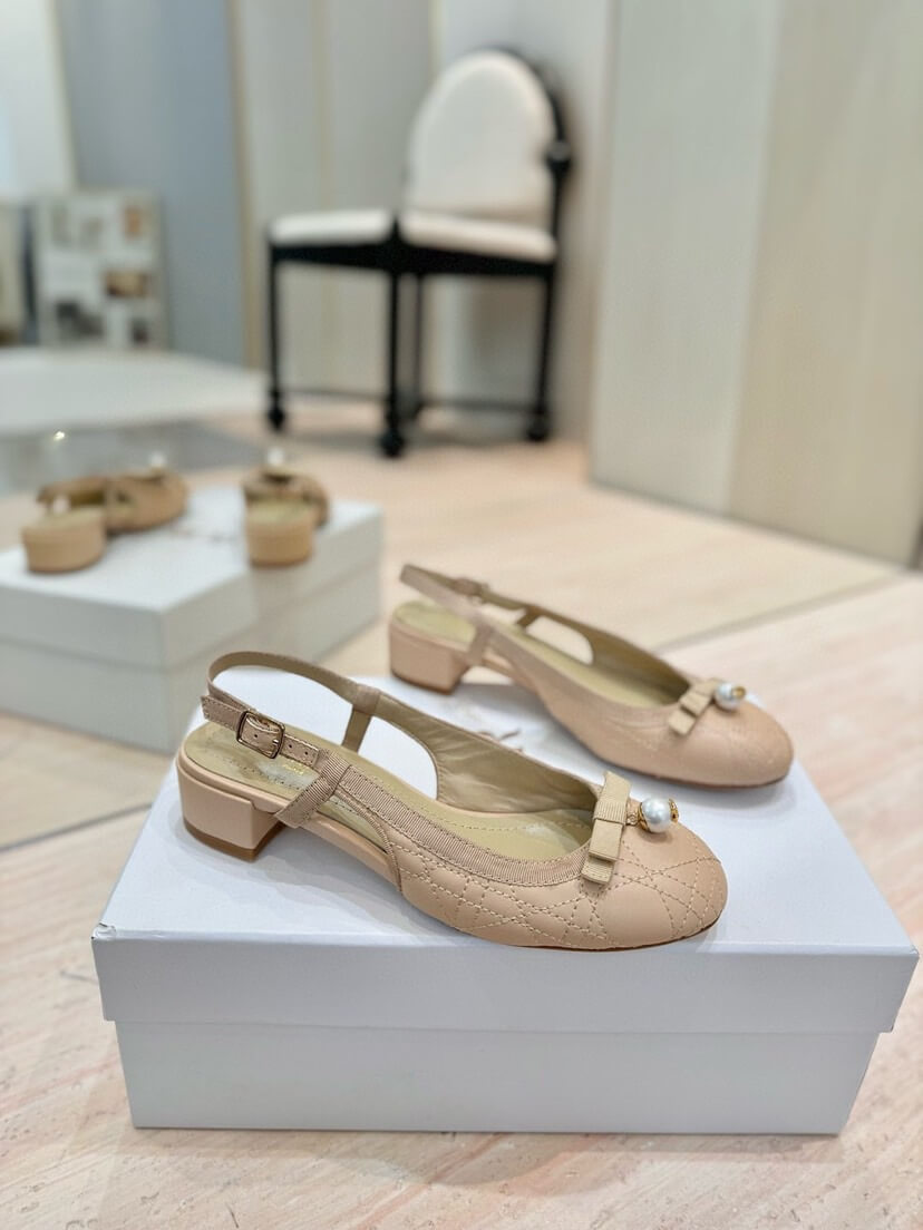 D10r Ballet Slingback Pump