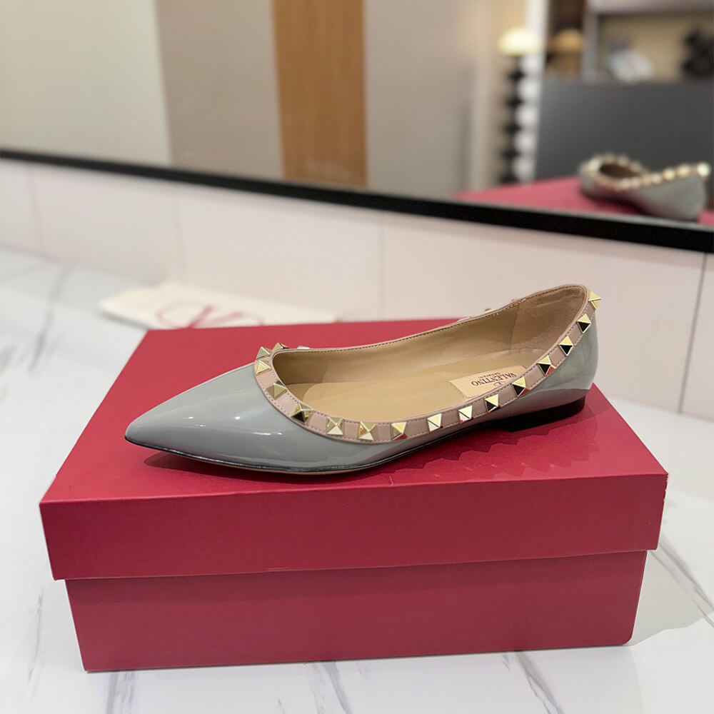 Va1e*ntin0 ROCKSTUD BALLET FLAT