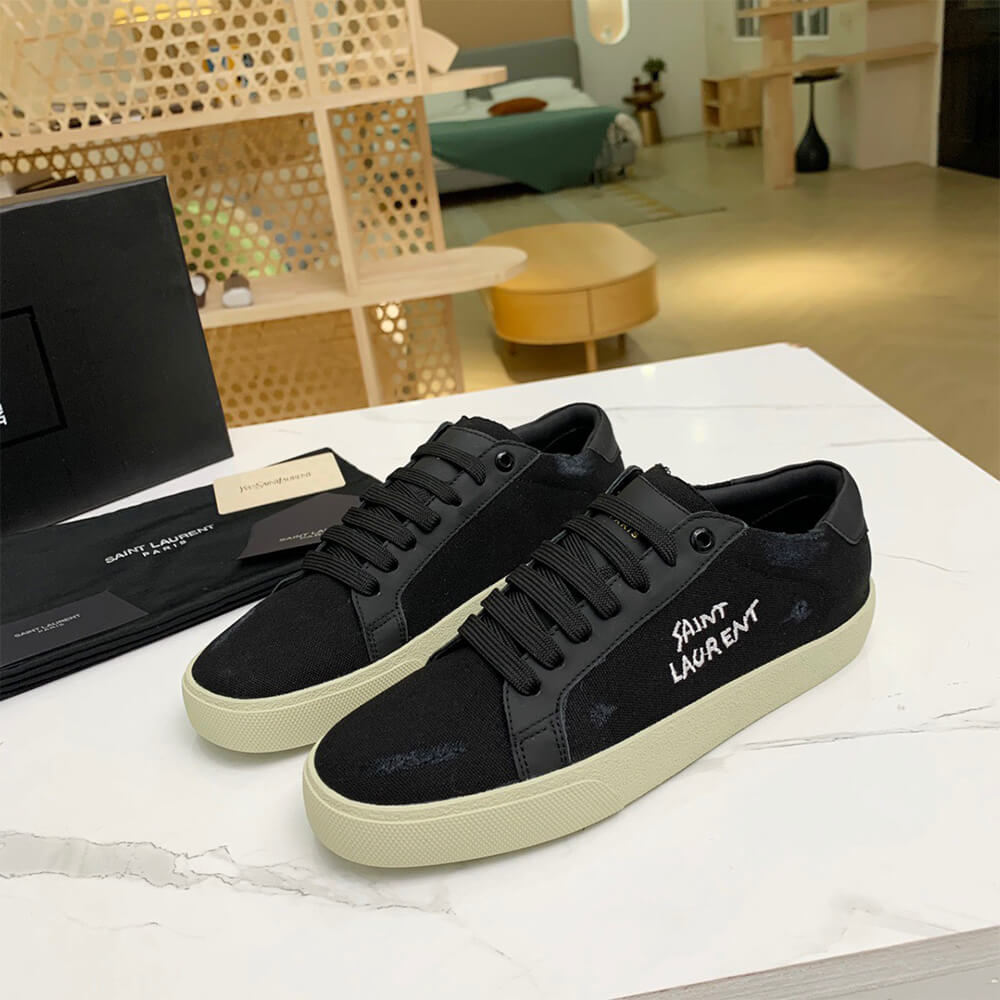 Y51 Court Classic Sneaker