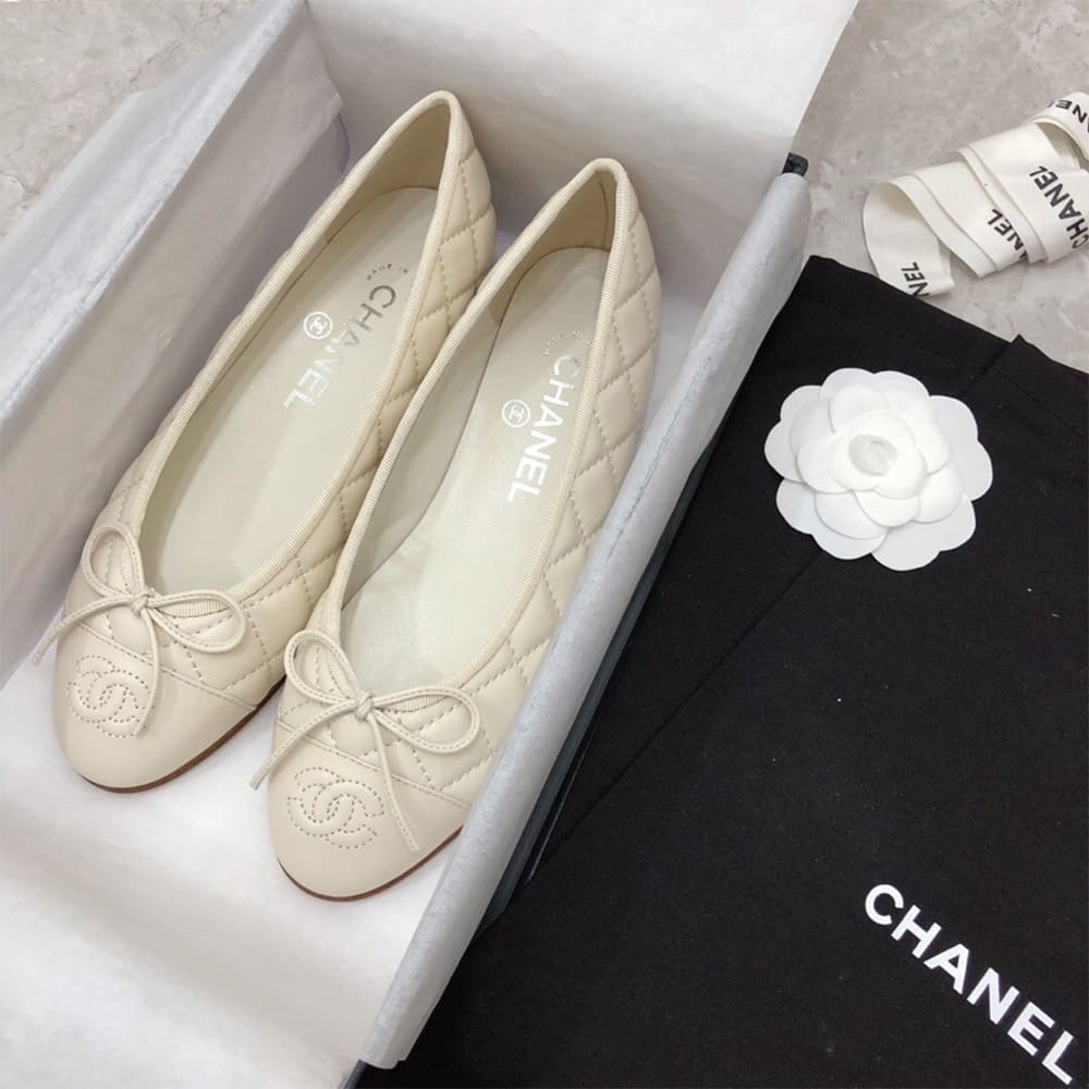 Ch**el Ballet Flat