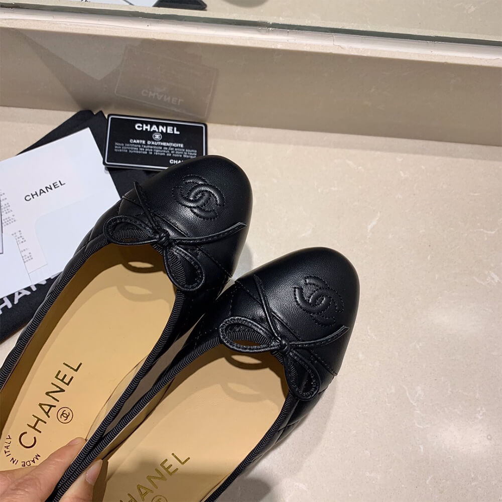 Ch**el Ballet Flat
