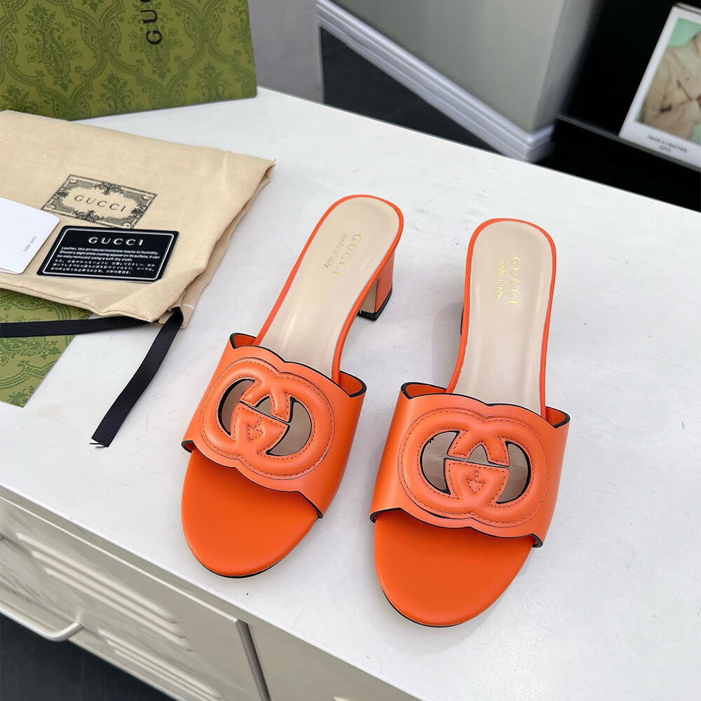 Gvc*1 Women’s Interlocking G slide sandal