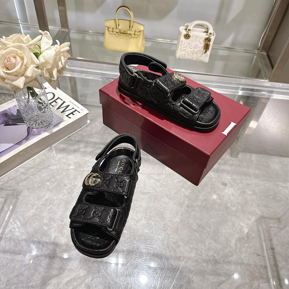 Gvc*1 Women’s sandal with Double G