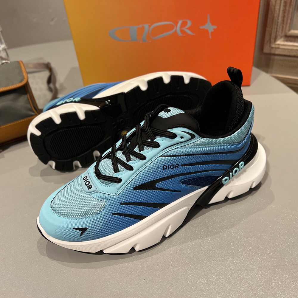 D10r B44 Blade Sneaker
