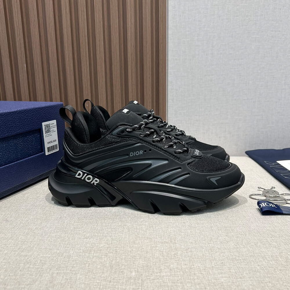 D10r B44 Blade Sneaker