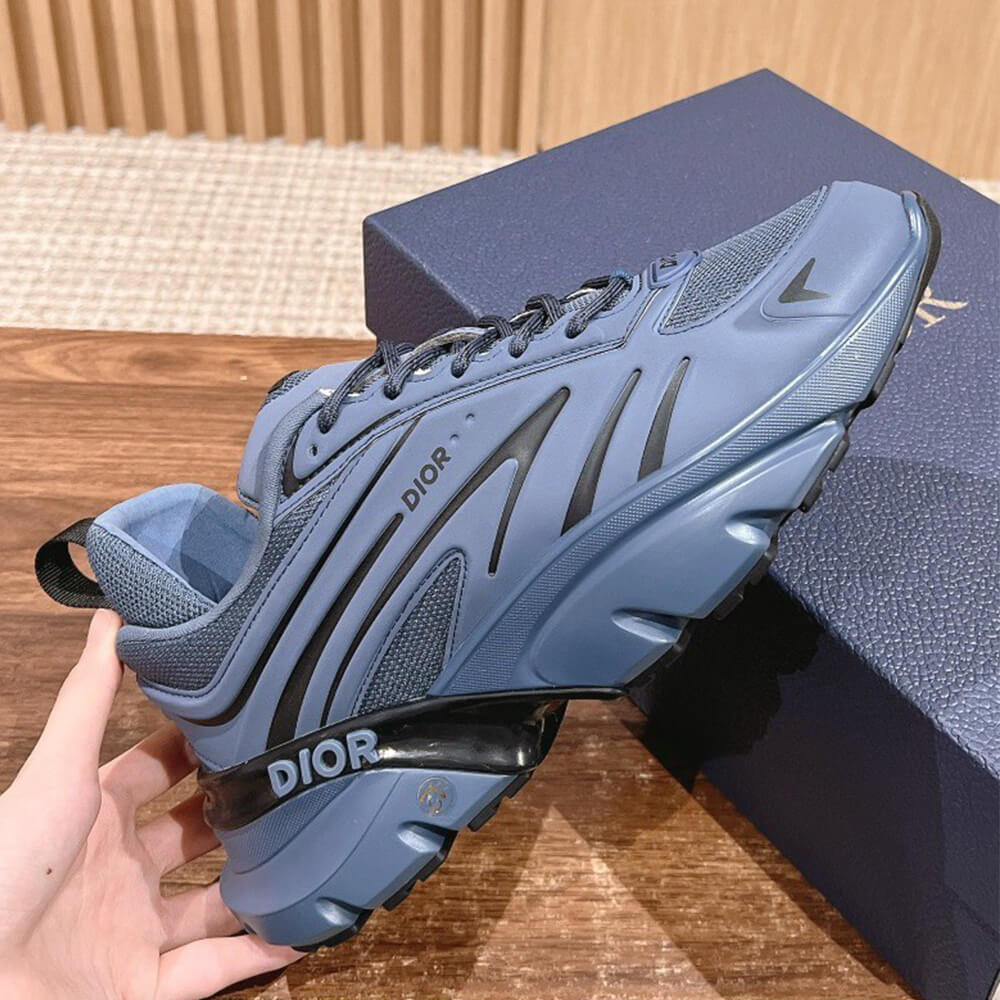D10r B44 Blade Sneaker