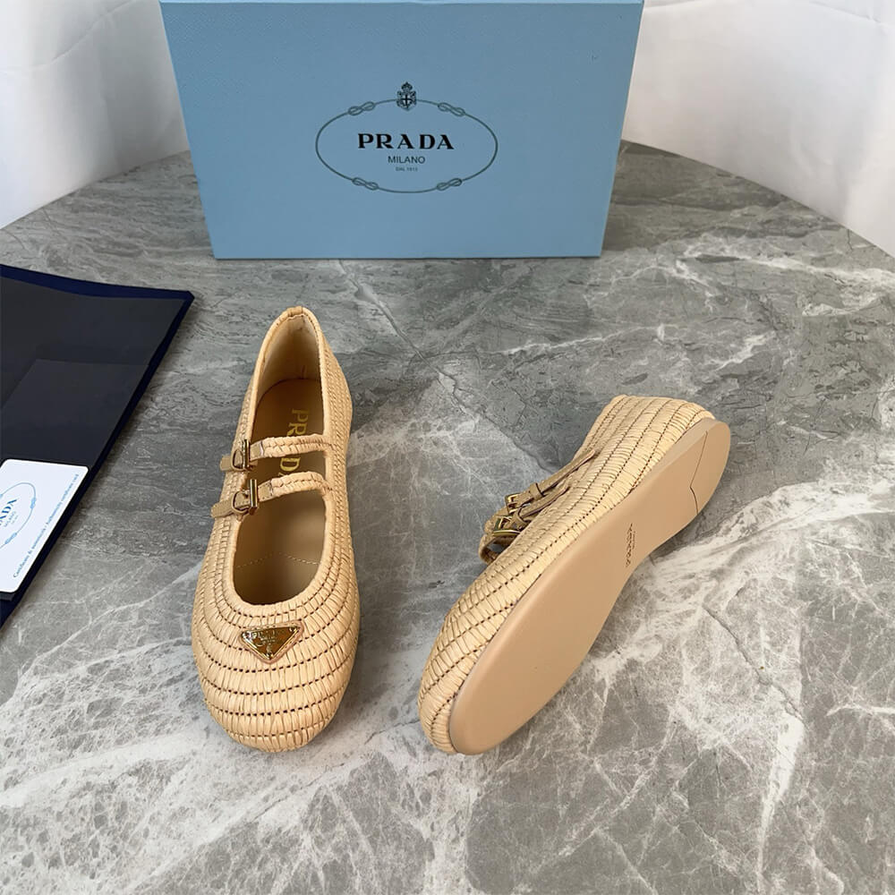 Pra*a Crochet ballerinas