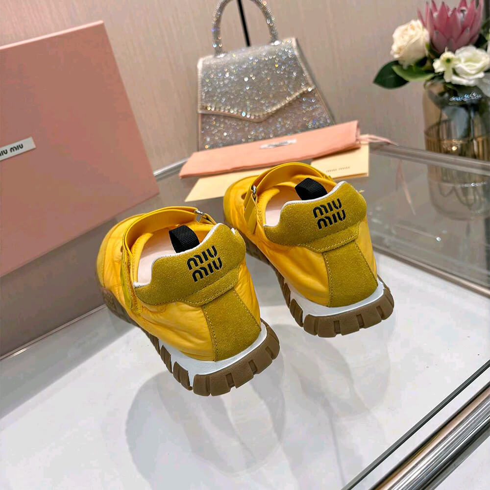 M1um1u ballet flats