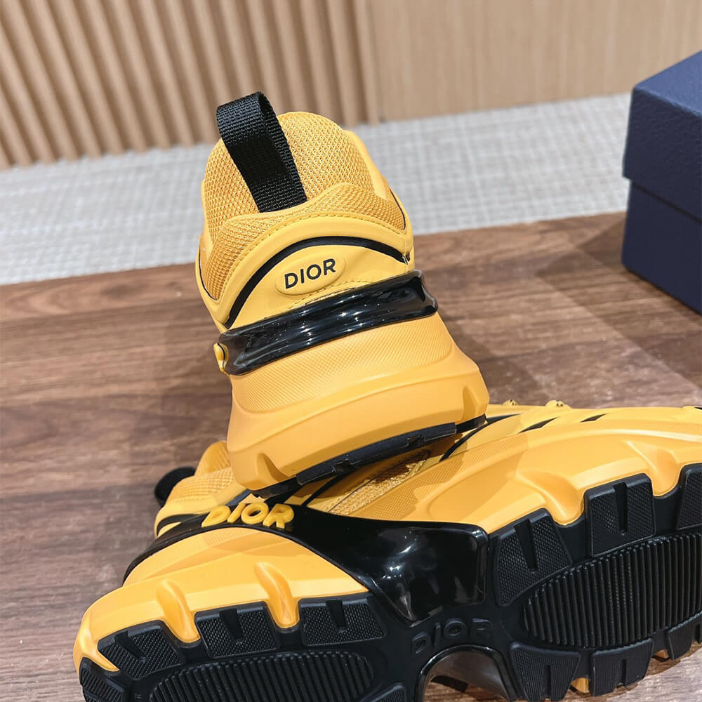 D10r B44 Blade Sneaker