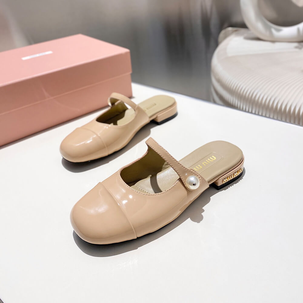M1um1u Mary Jane pumps