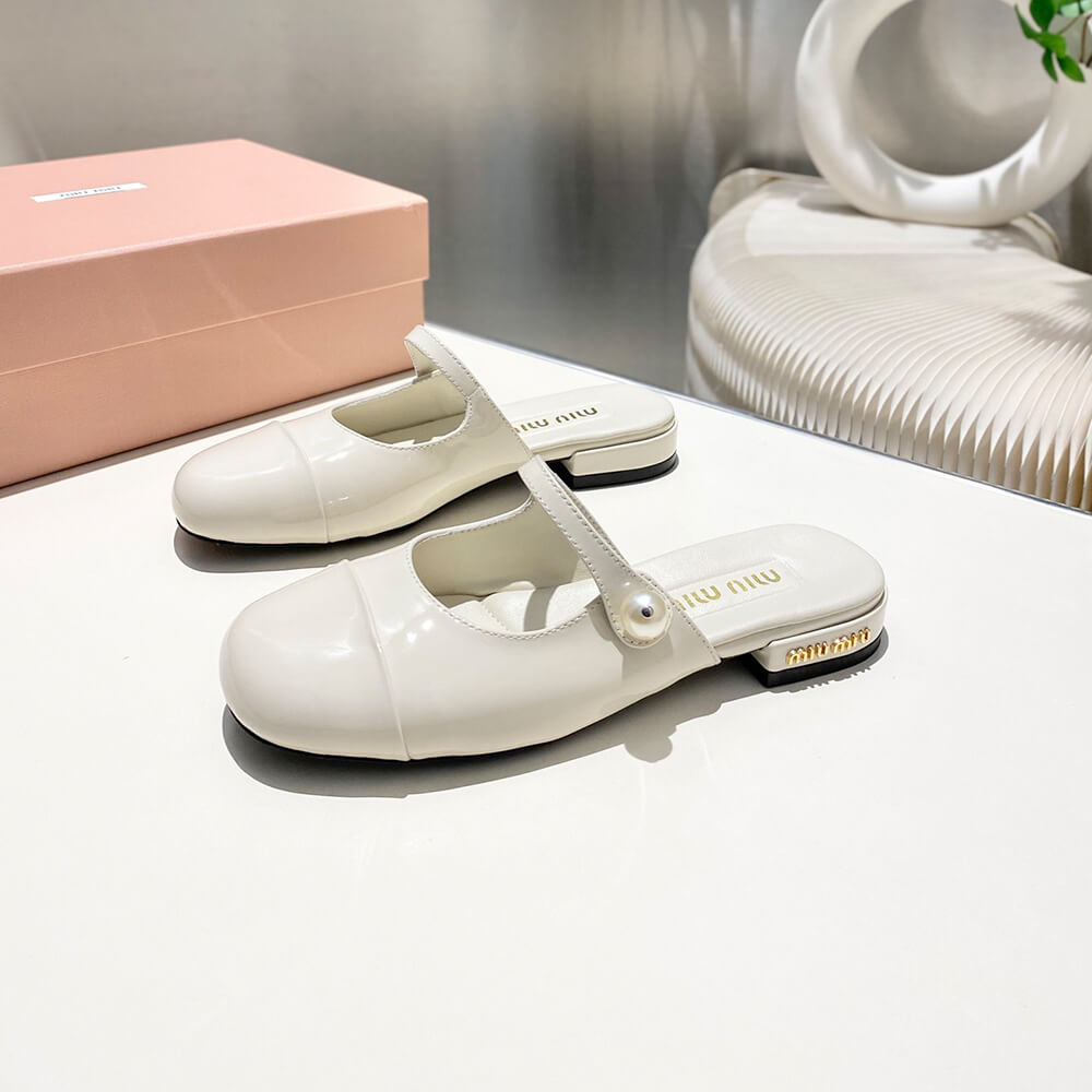M1um1u Mary Jane pumps