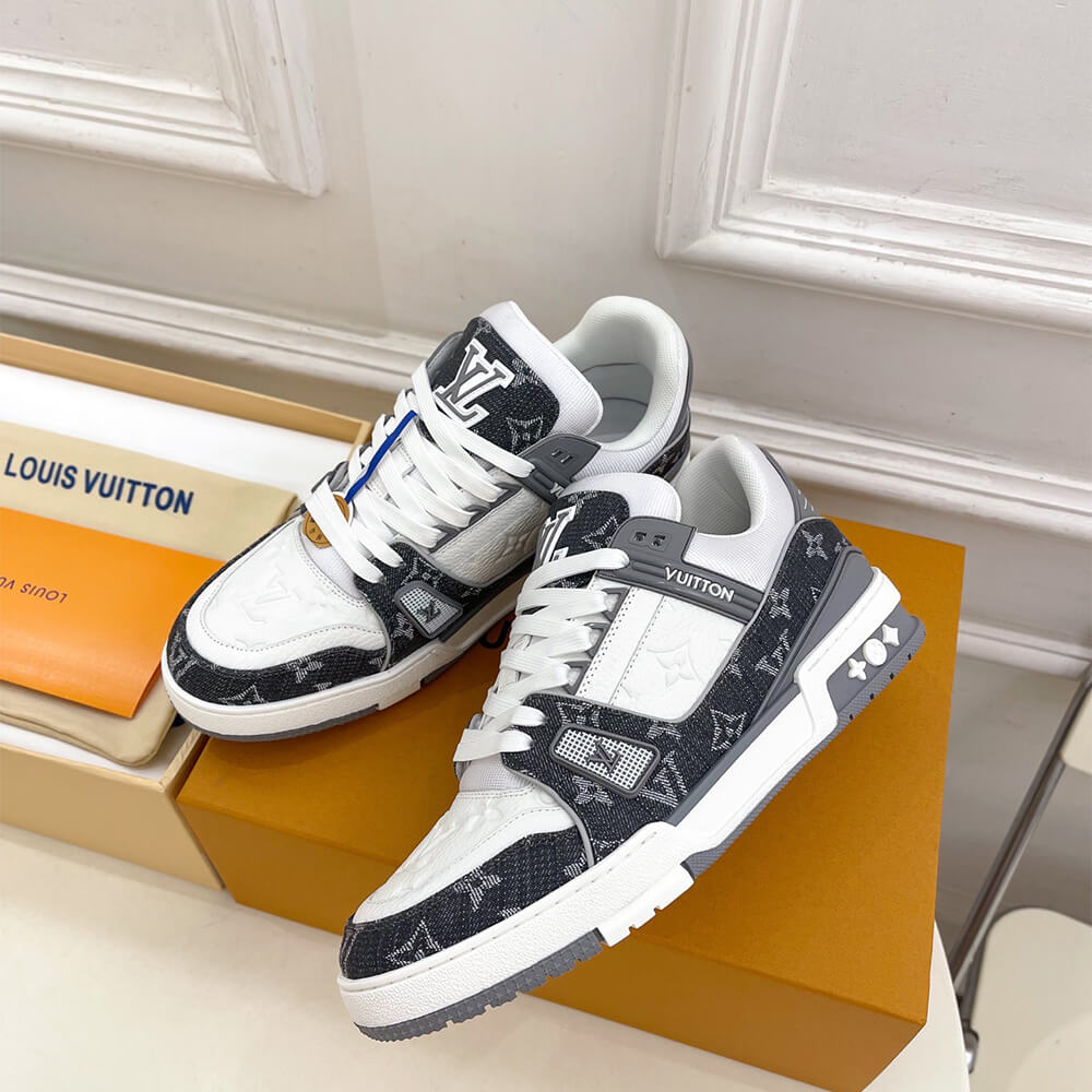 LV Trainer Sneaker