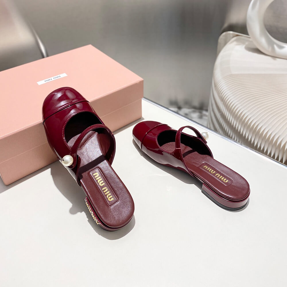 M1um1u Mary Jane pumps