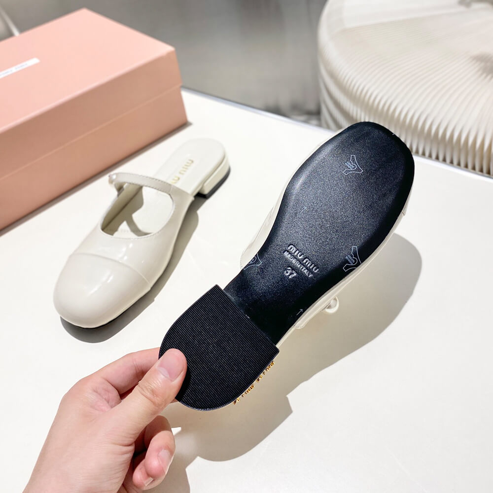 M1um1u Mary Jane pumps