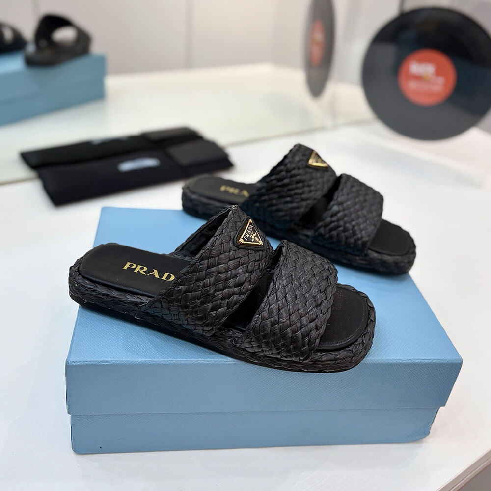 Pra*a Raffia slides