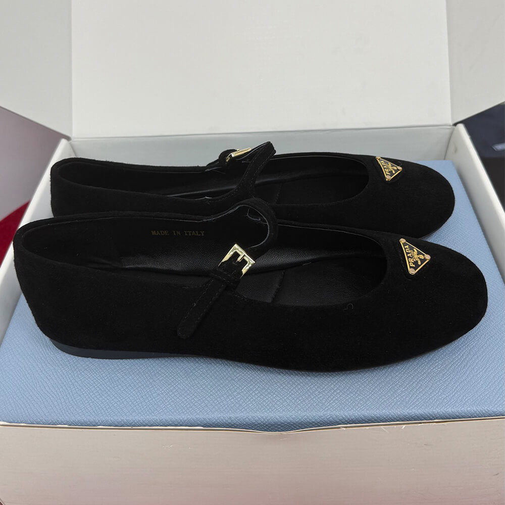 Pra*a Suede ballerinas