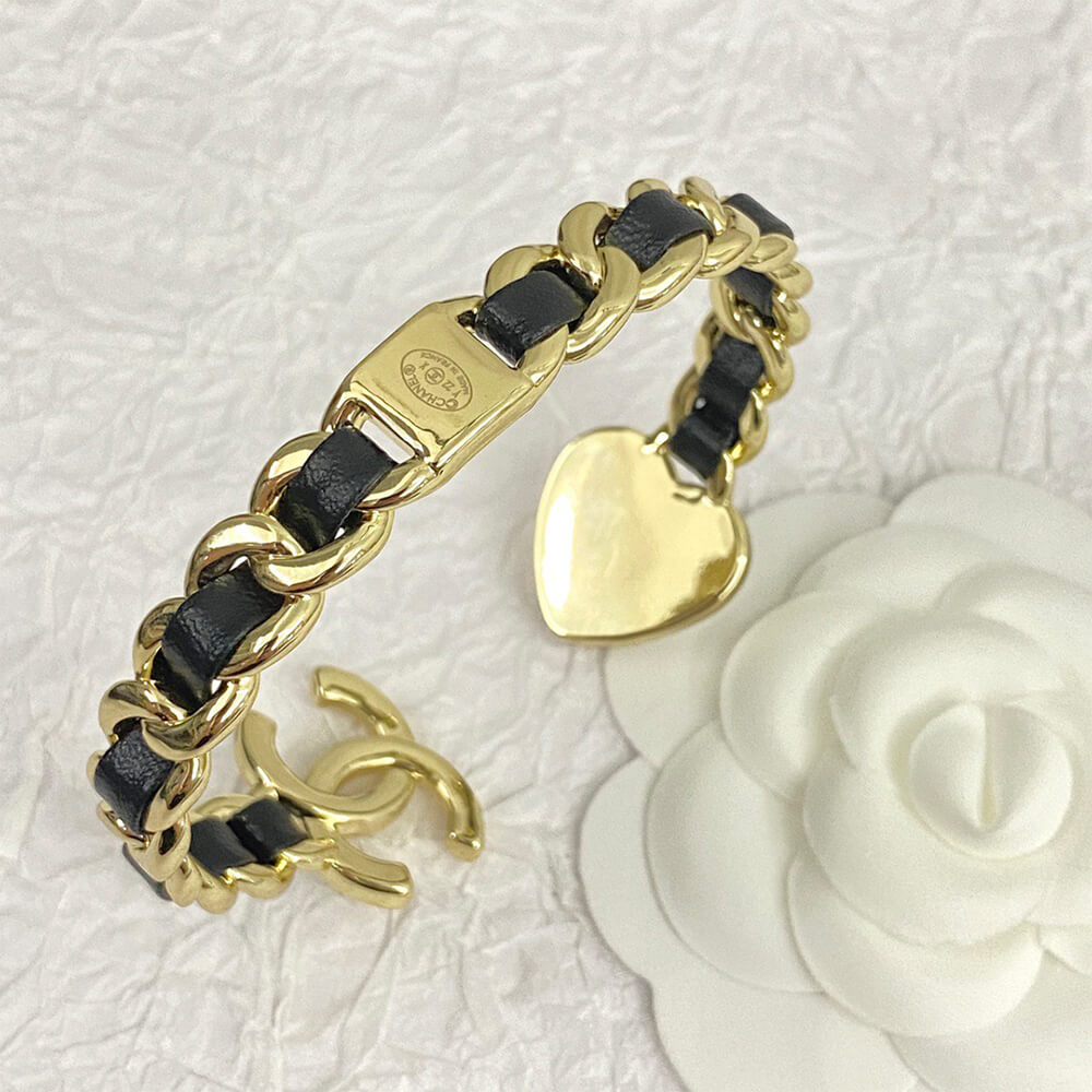 Ch**el bracelet