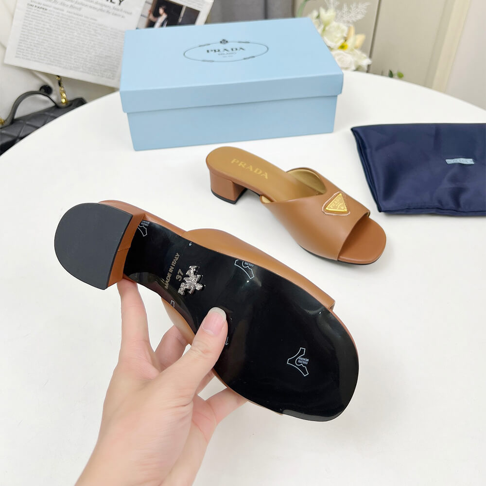Pra*a Padded nappa leather sandals