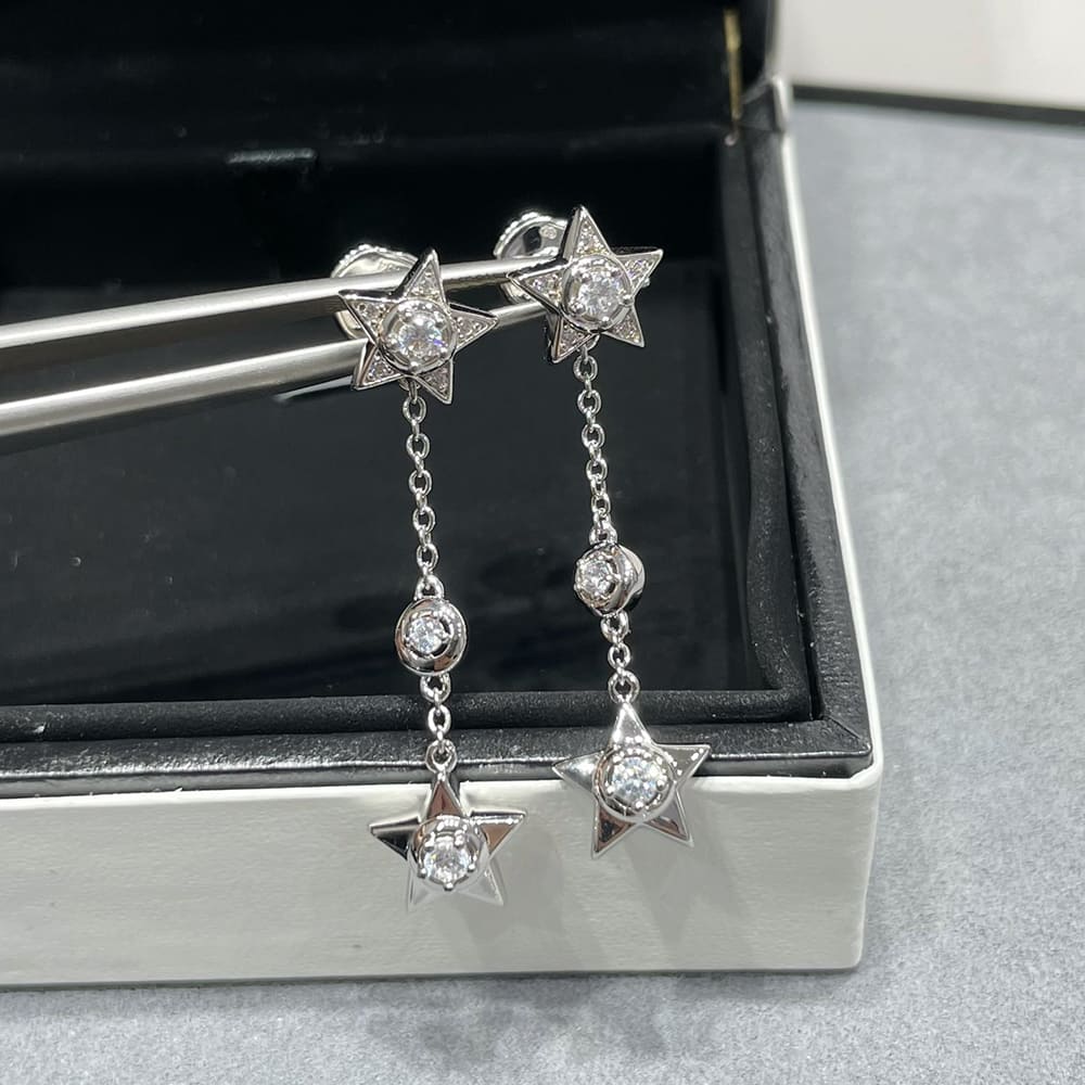 L0visE HOOP LARGE EARRINGS