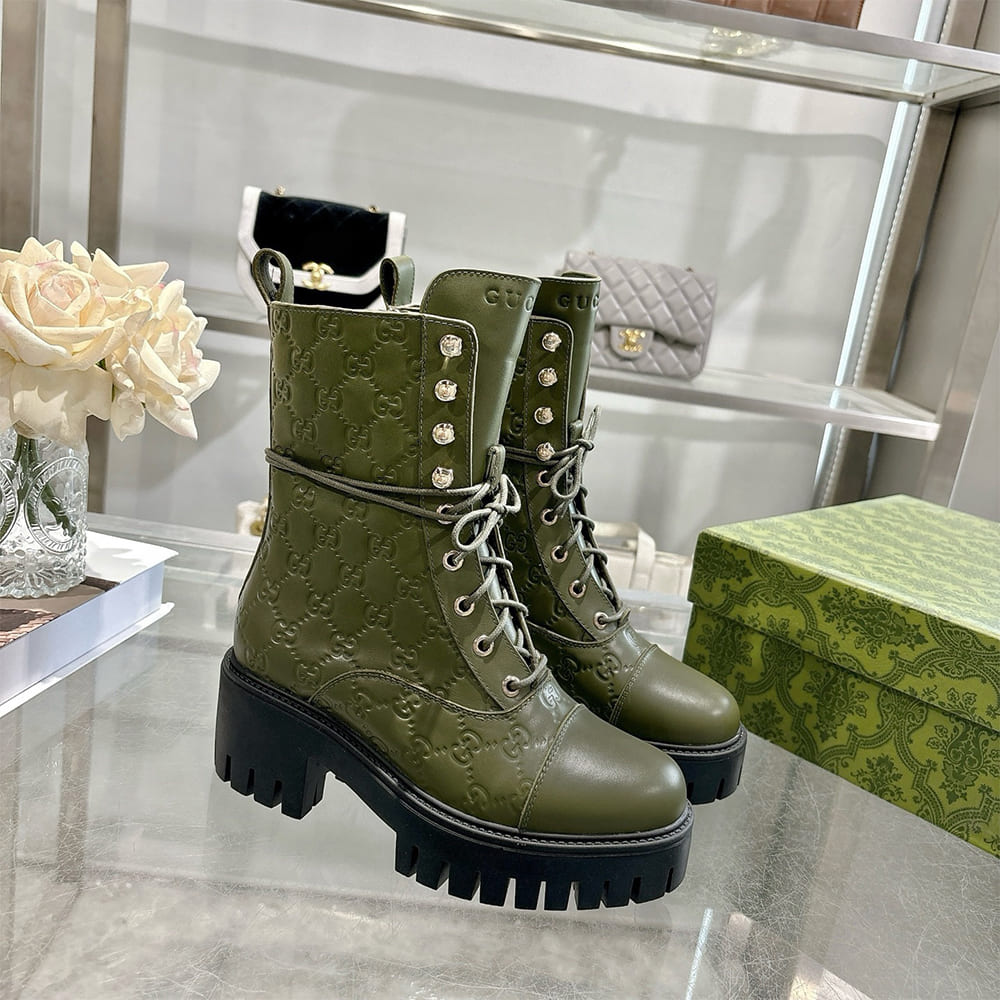 Gvc*1 Women’s lace-up ankle boot with GG