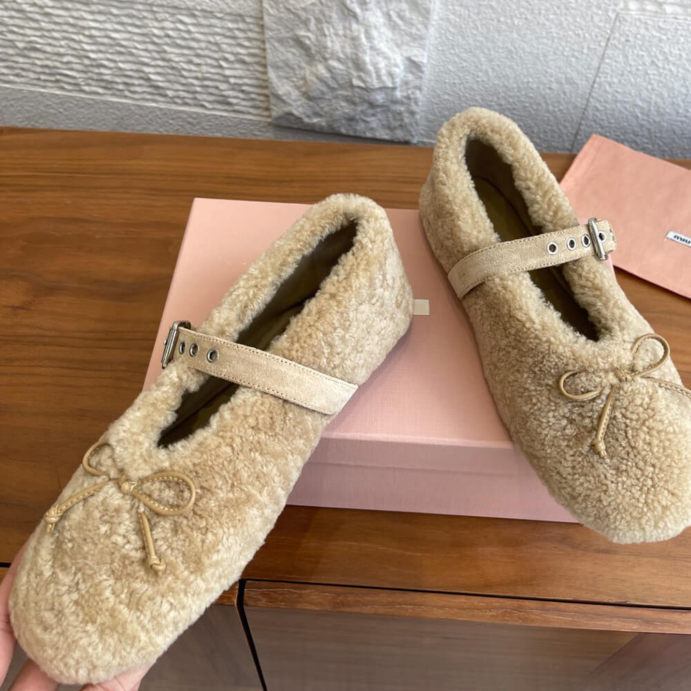 M1um1u Shearling ballerinas
