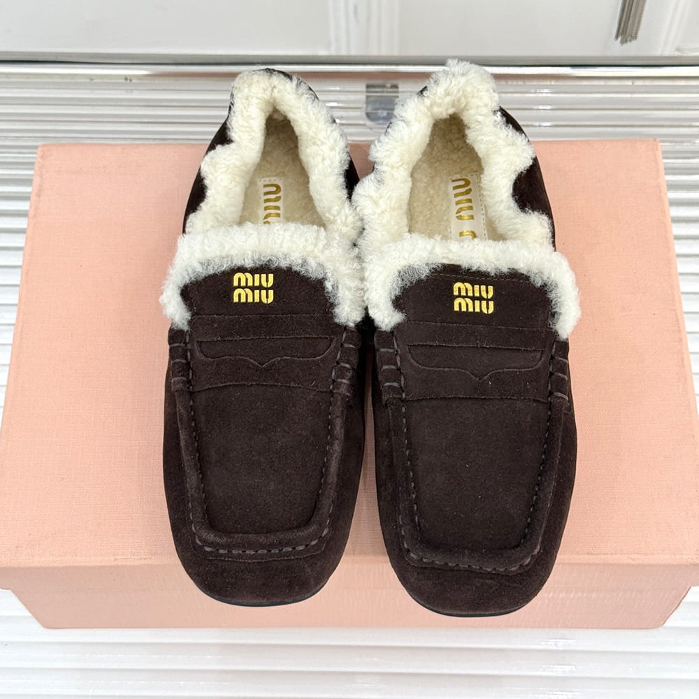 M1um1u Ruches suede loafers