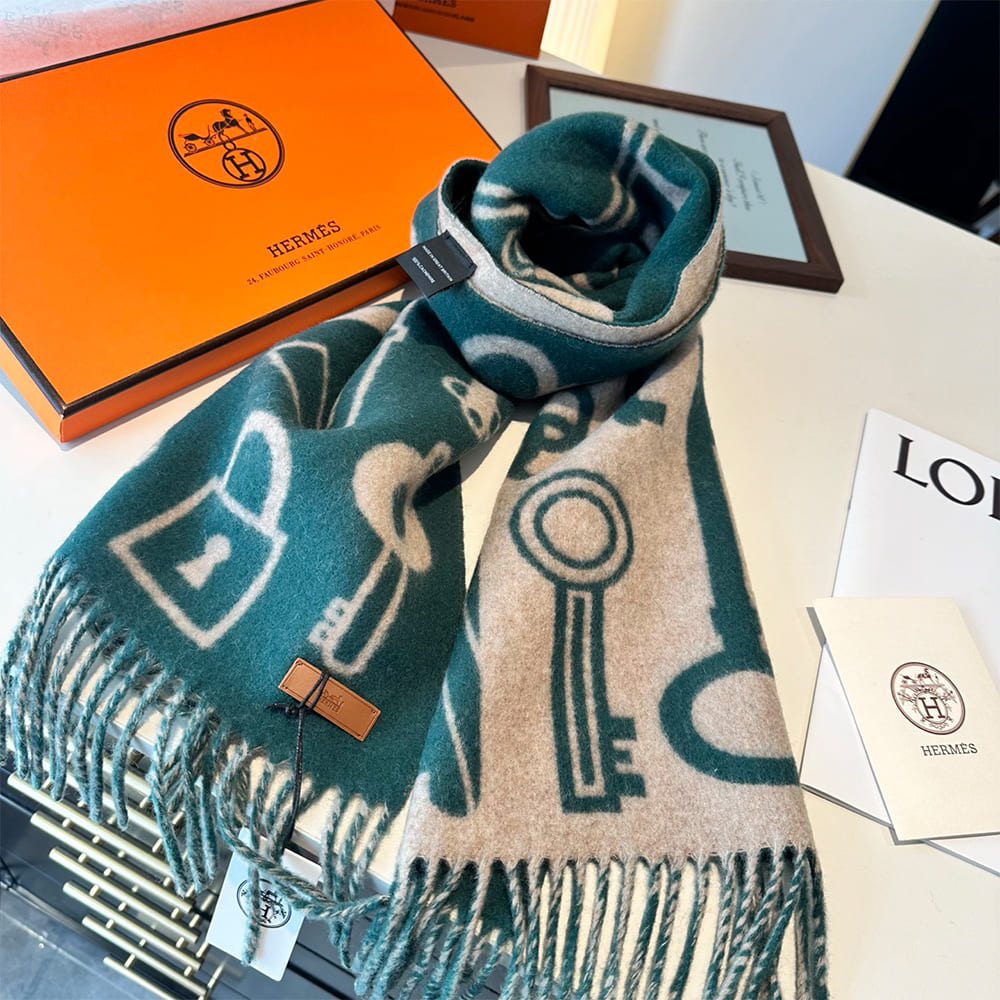 H**me5 Casaque Porte-Clefs Scarf