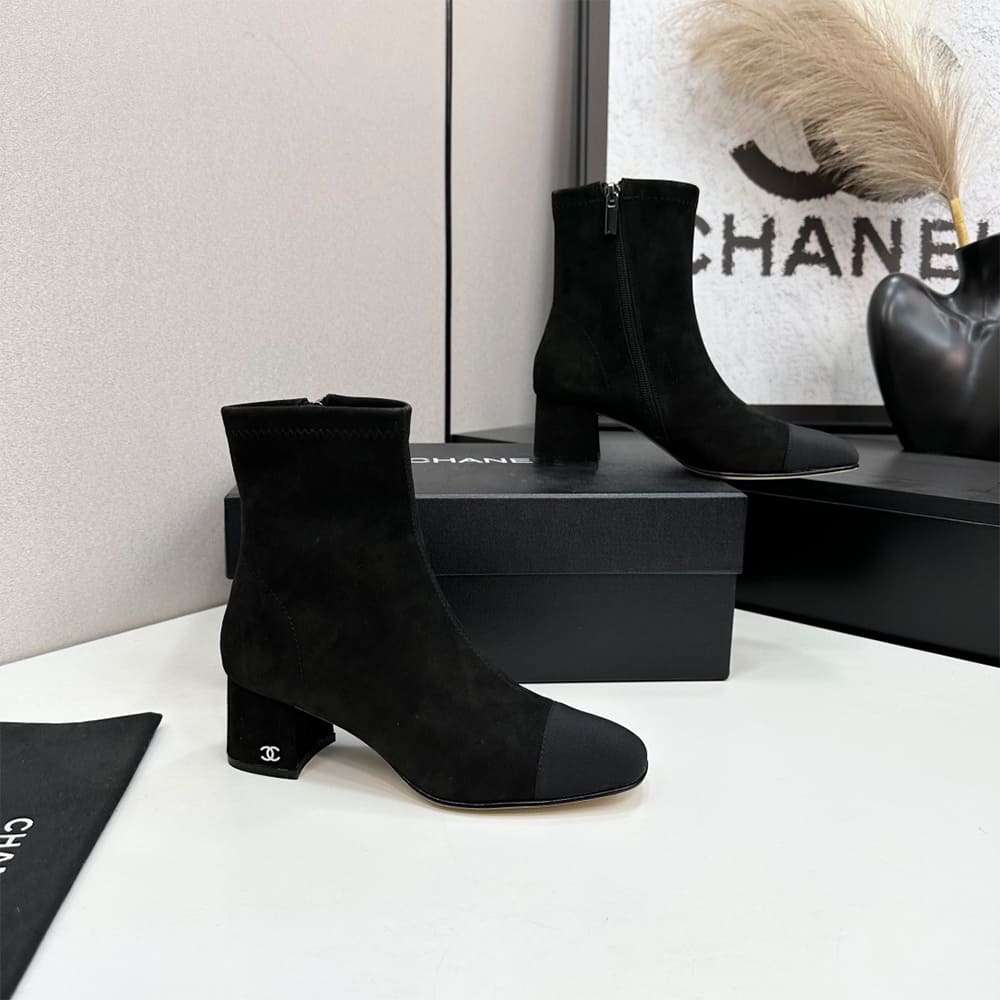 Ch**el Boots