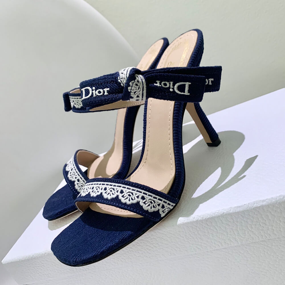 D10r heeled sandal