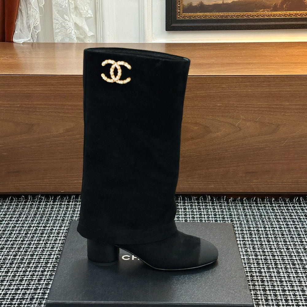 Ch**el Boots