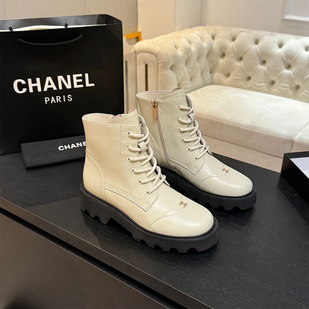 Ch**el Boots