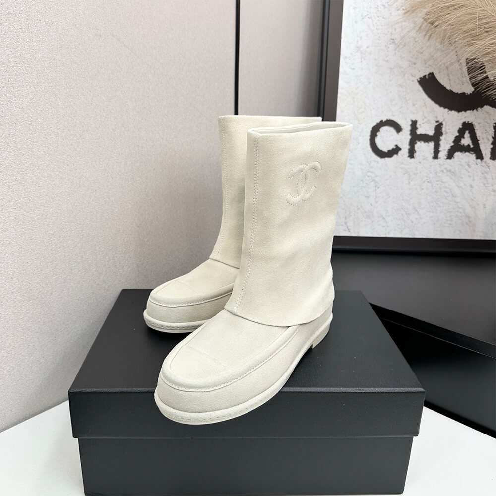 Ch**el Boots