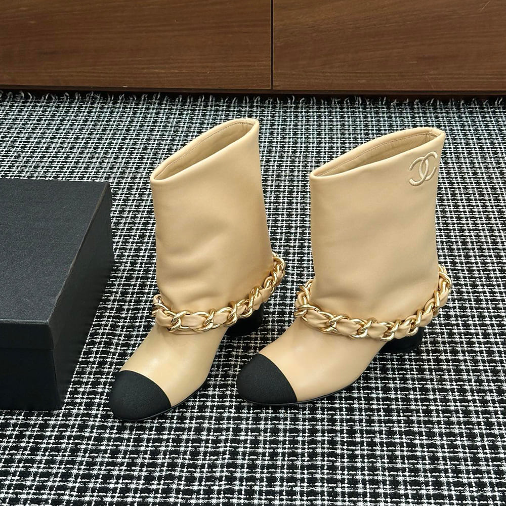 Ch**el Boots