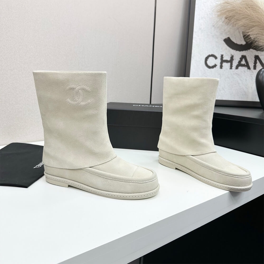 Ch**el Boots