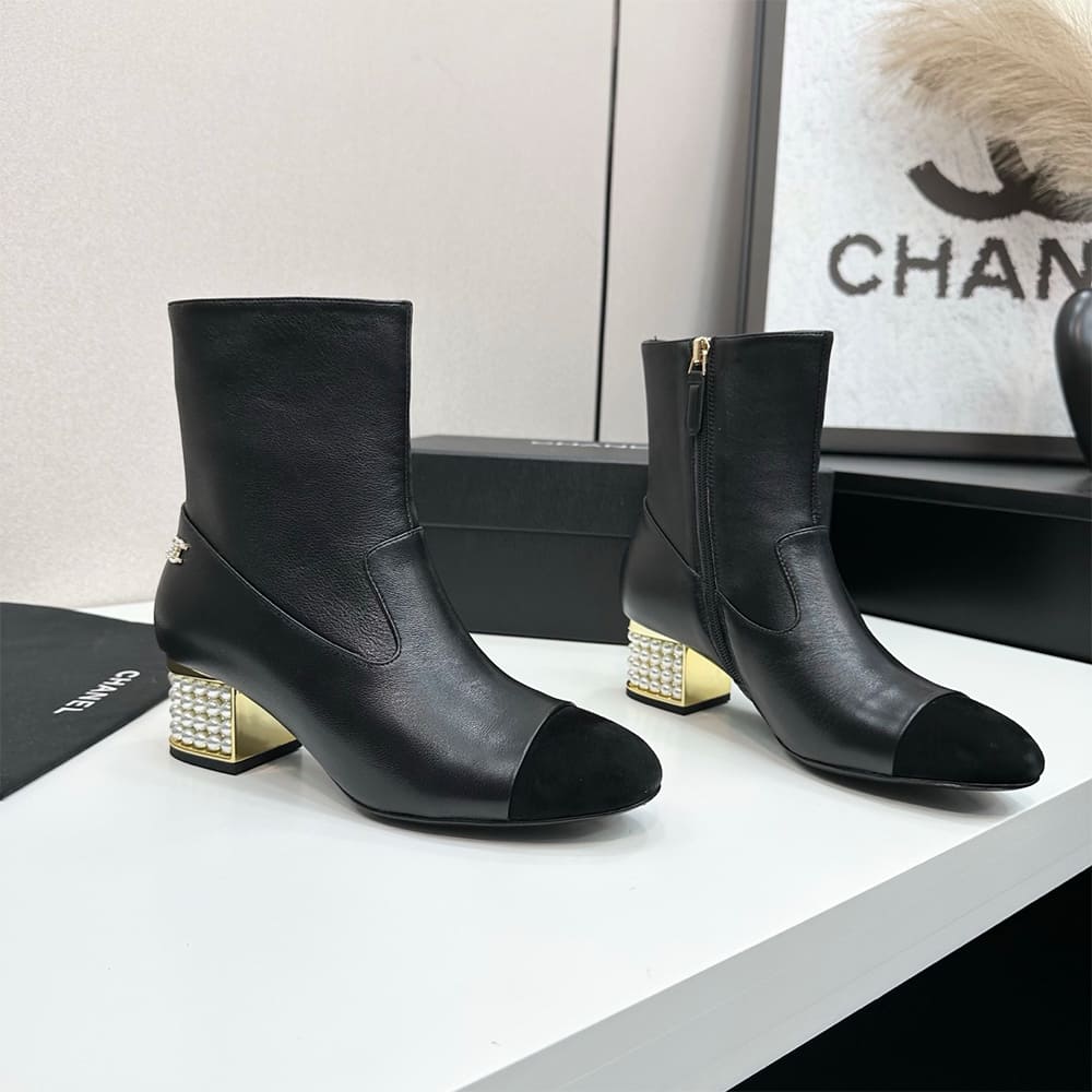 Ch**el Boots