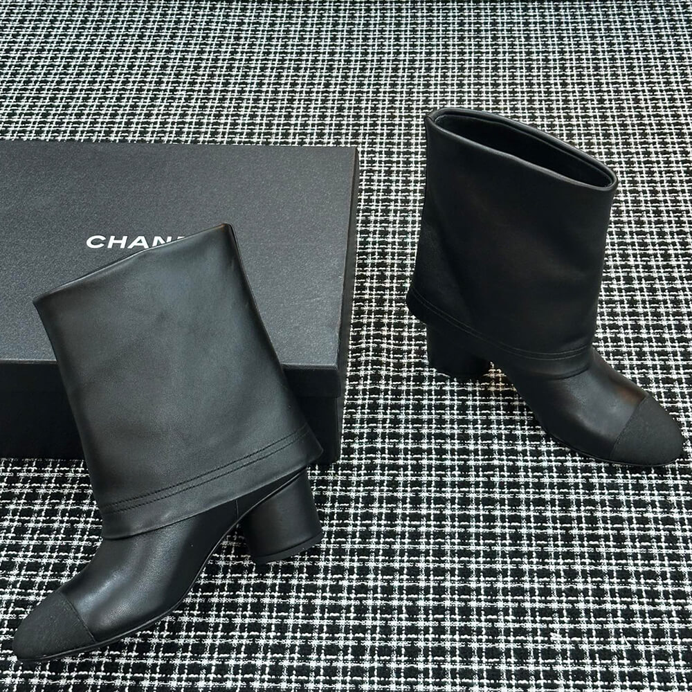 Ch**el Boots