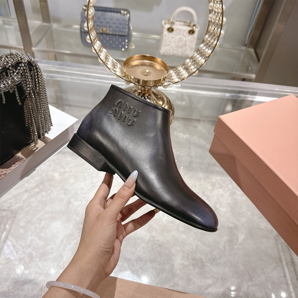 M1um1u Fumé Leather Ankle Boots