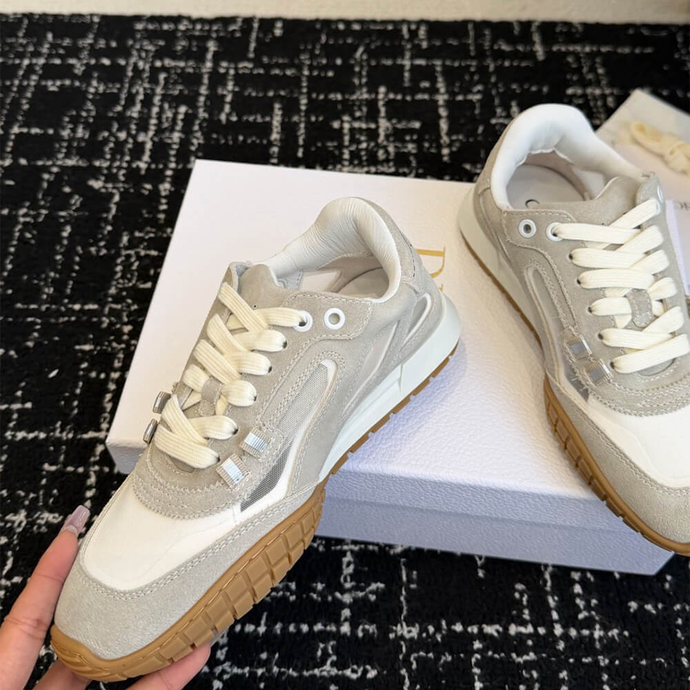 D10r Tech Sneaker