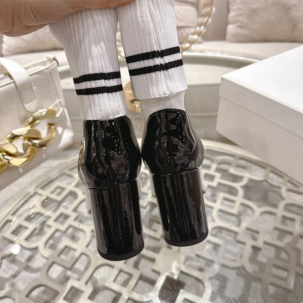 Ch**el Boots