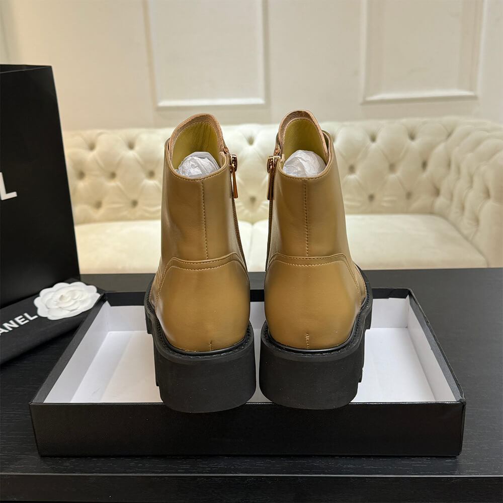 Ch**el Boots