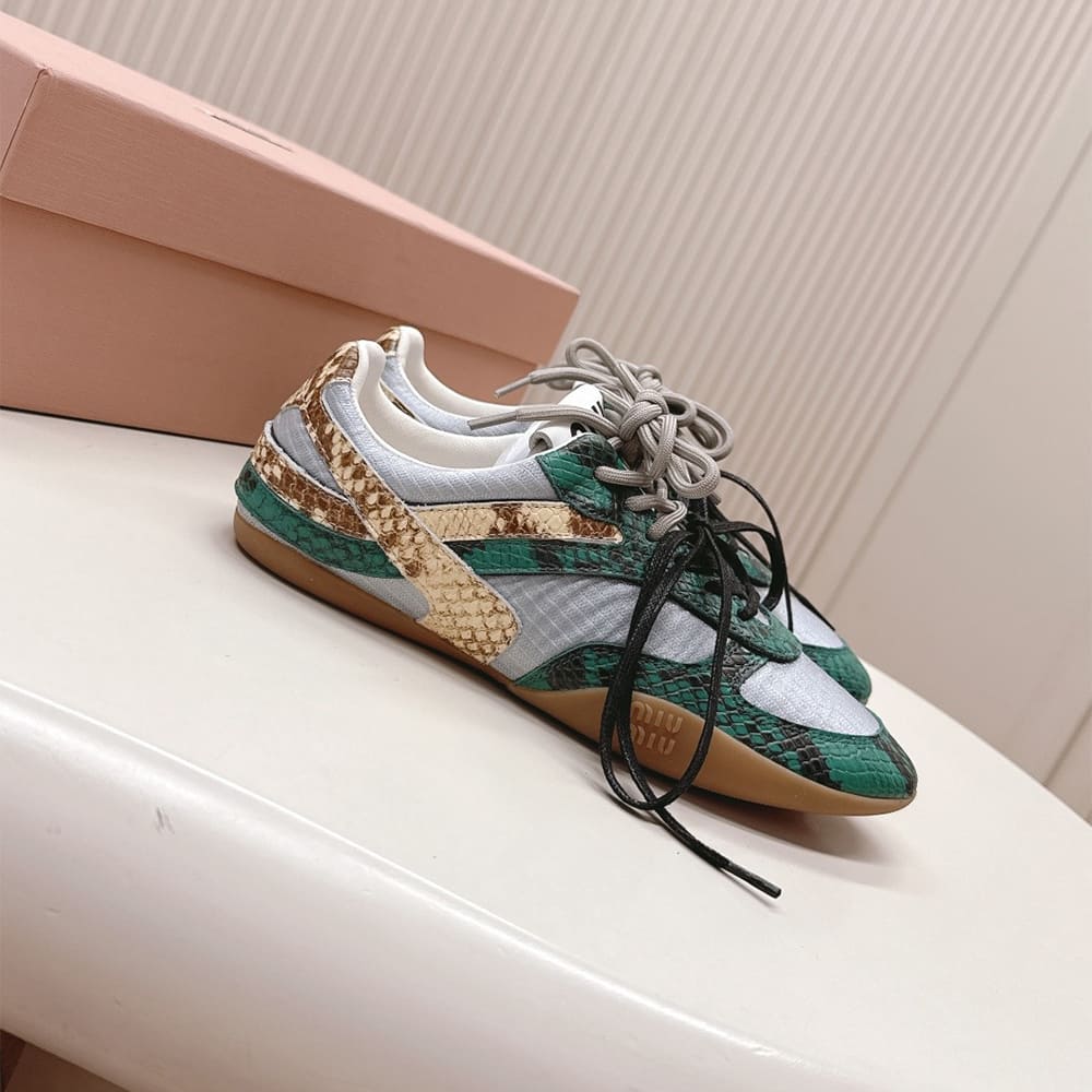 M1um1u Gymnasium Technical Sneaker