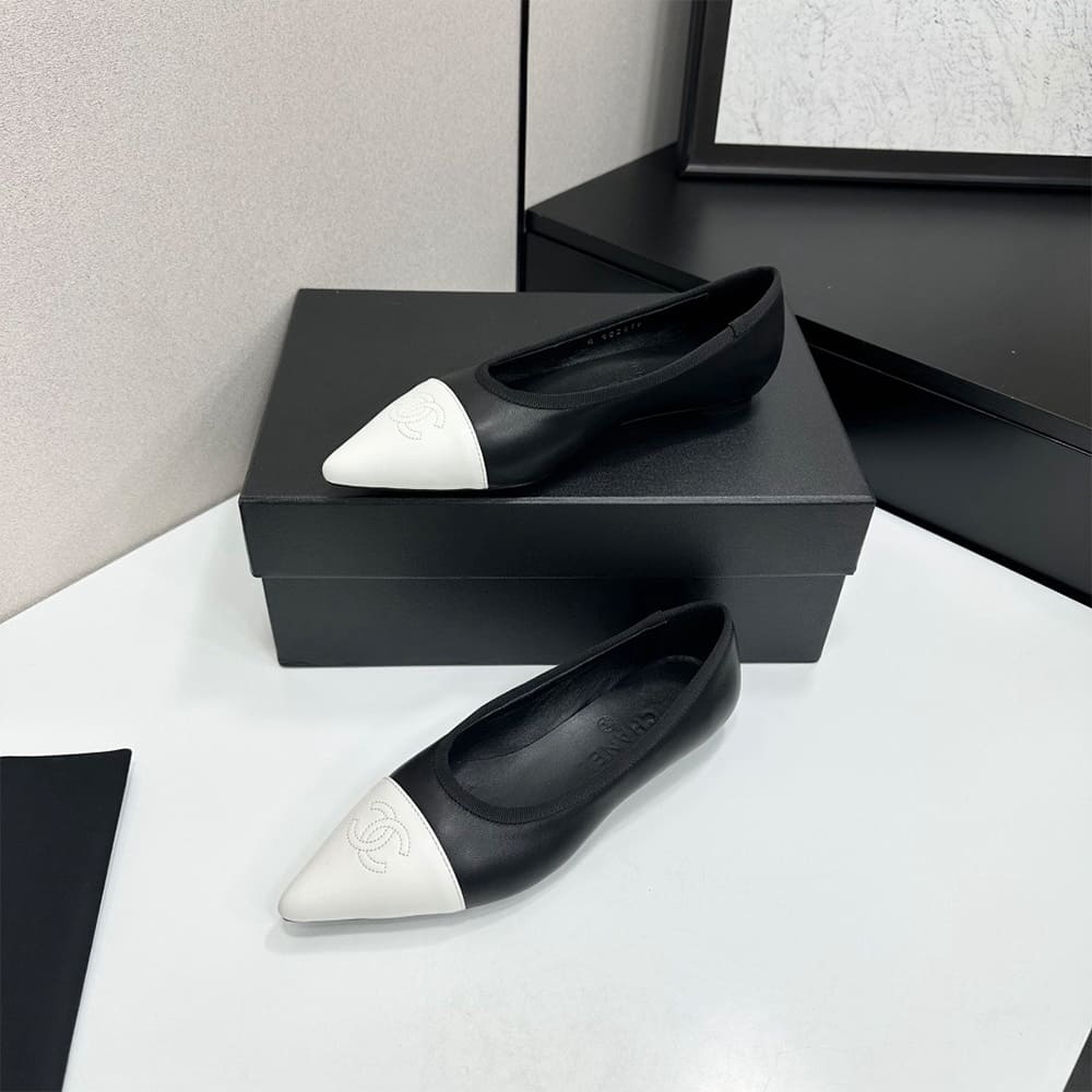 Ch**el Ballet flats