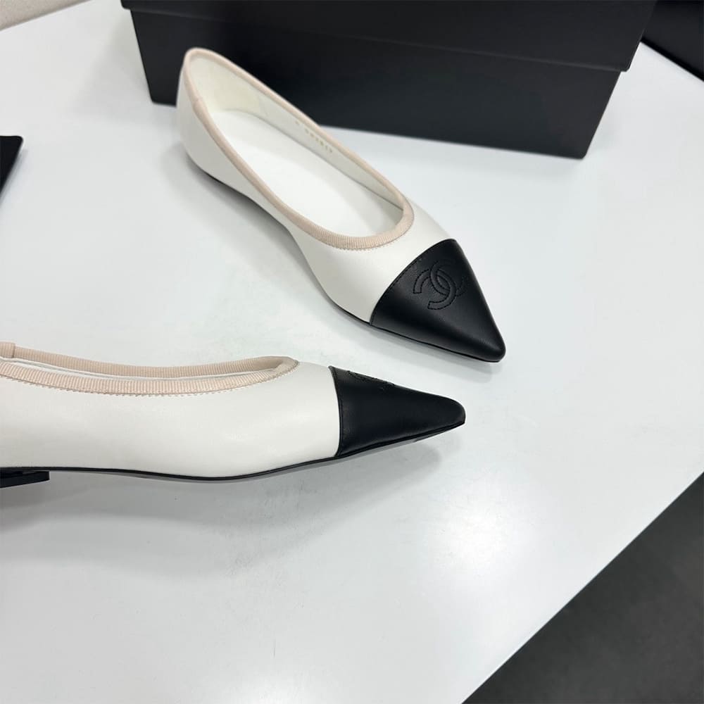 Ch**el Ballet flats
