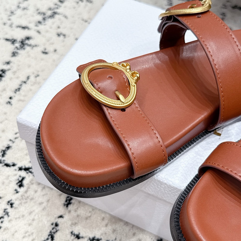 D10r Medaillon Buckle Slide (EU SIZE 35-42)