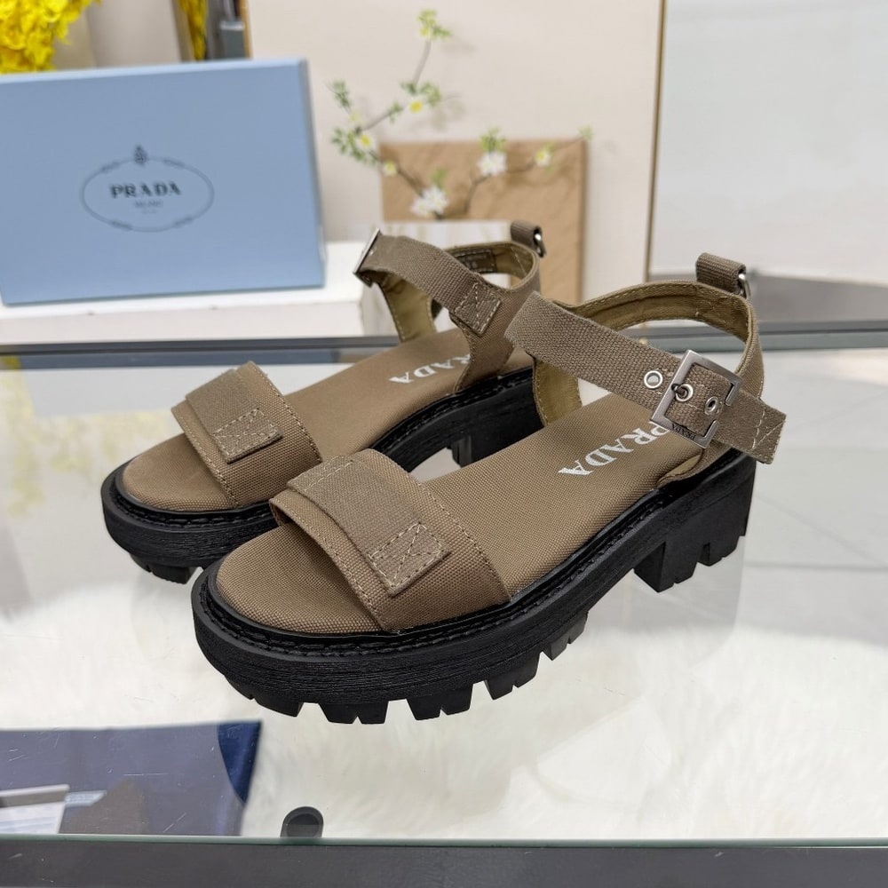 Pra*a Canvas sandals (EU SIZE 35-41)