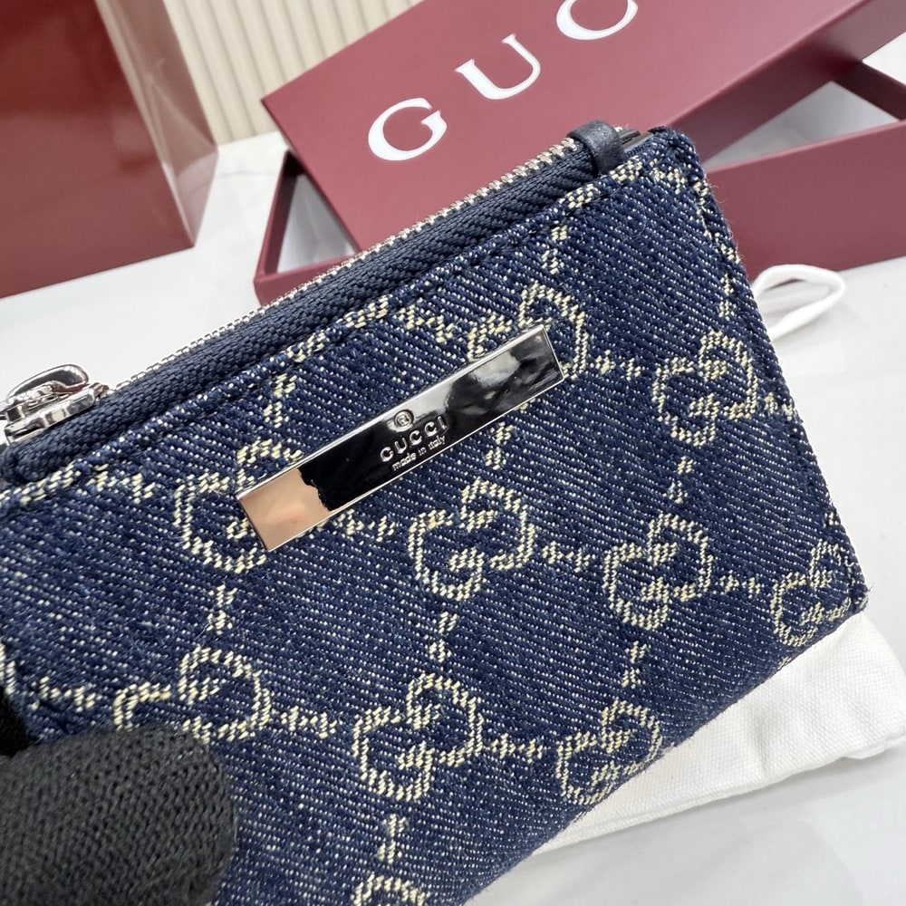 Gvc*1 Small wallet with Gvc*1 plaque(HIGH-END GRADE)